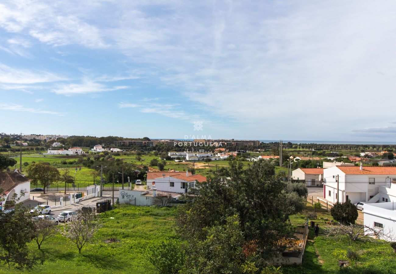 Villa in Guia - Encosta dos Salgados F - By D`Alma Portuguesa